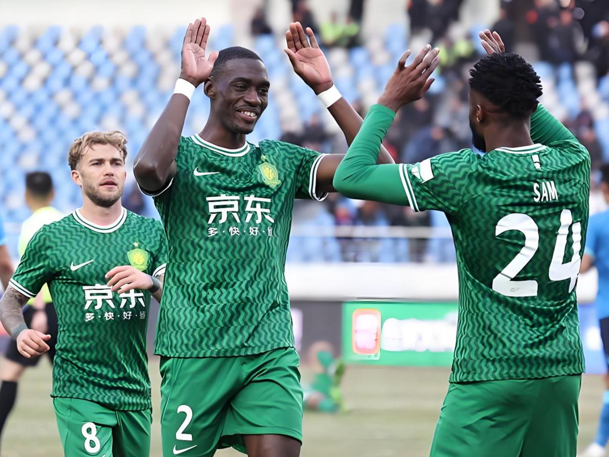 爱游戏中国-包含社区盾赛程吃紧；北京国安今夜伤情更新；压力陡增；身体对抗强度拉满的词条