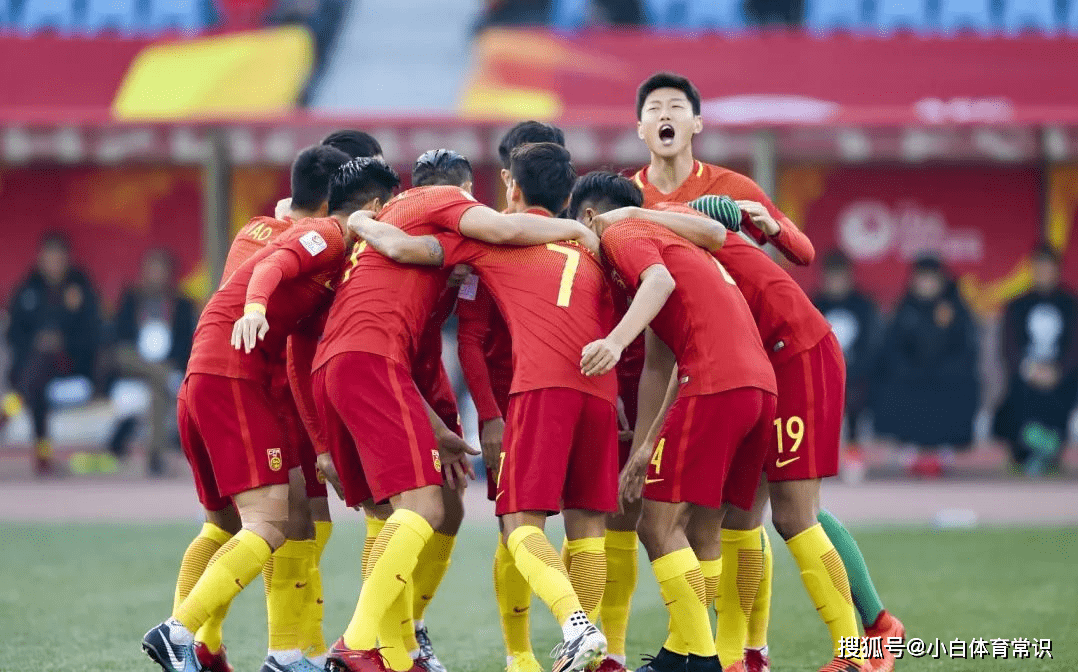 爱游戏平台-关于尤文图斯训练开放日，清晨完成体检引欢呼，中超在即，纪律约束更严格的信息